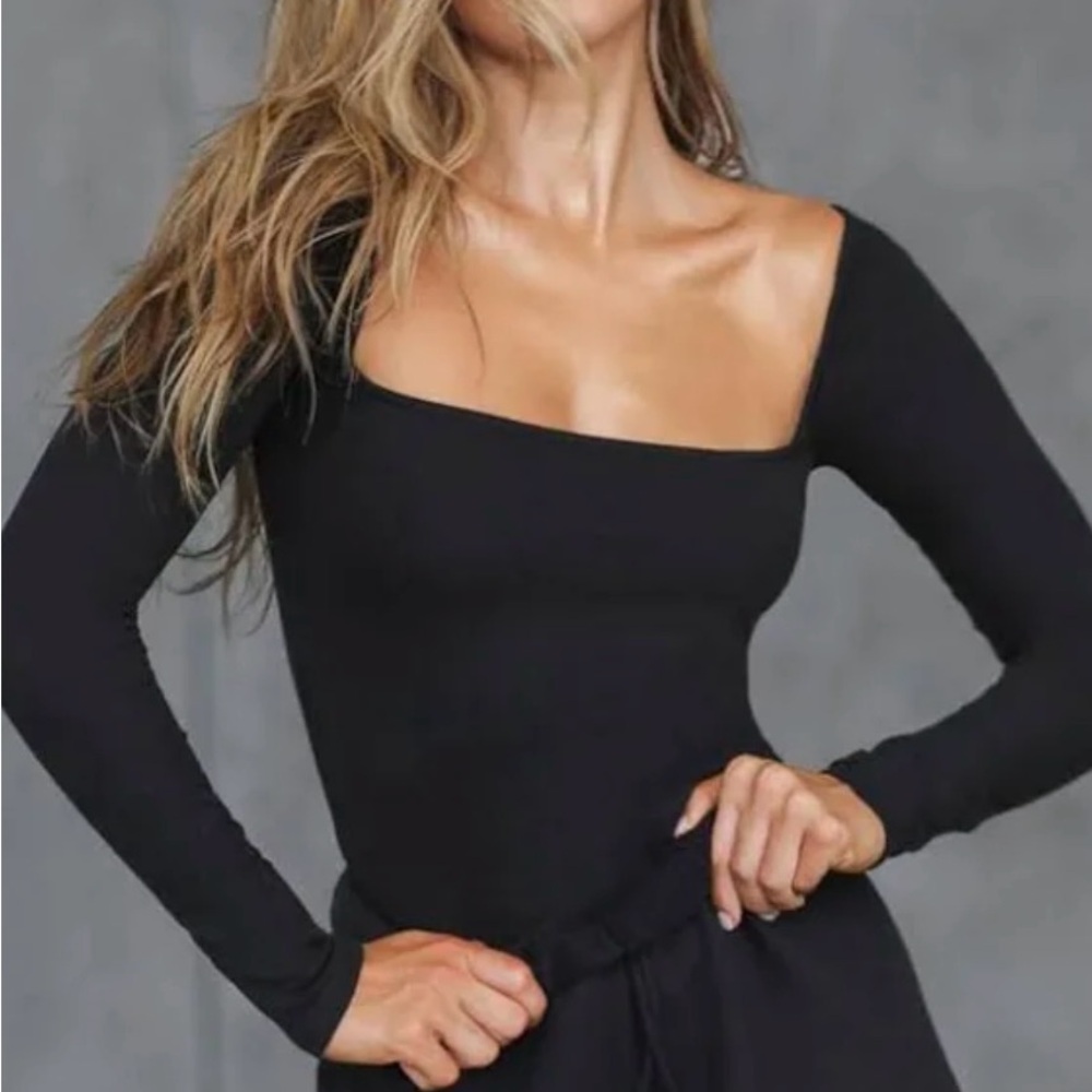 Joah Brown Square Neck Long Sleeve Black Shirt Size M/L